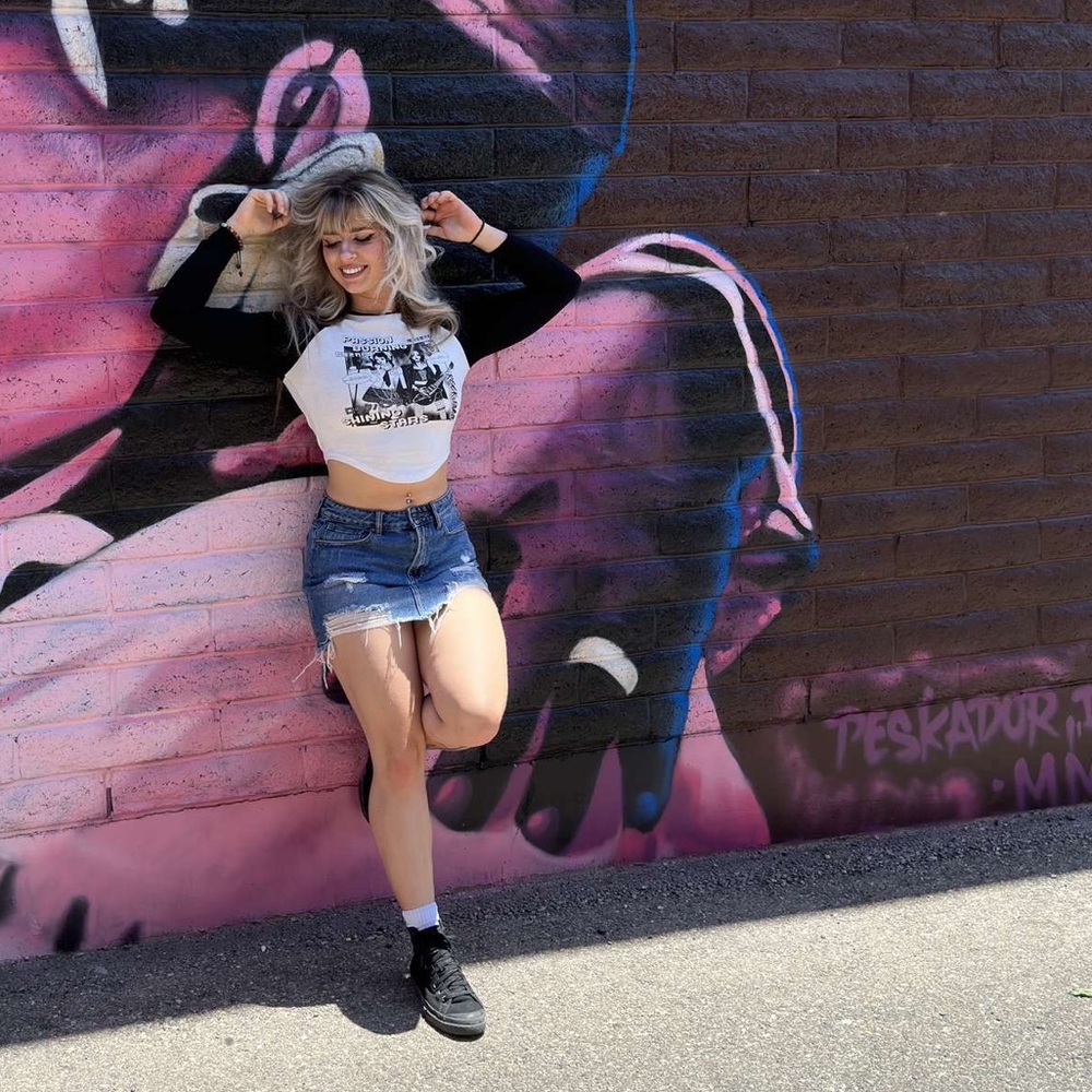 Meet your Posher, Lily